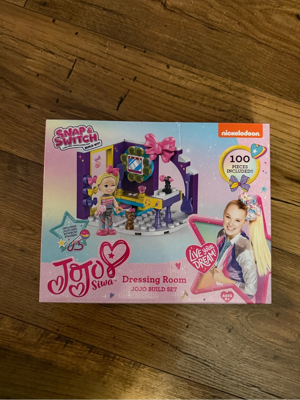 JoJo Siwa Playset Kit - Pink, Purple & Yellow Dressing Room